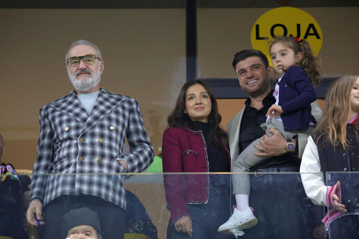 A venit patroana! Cum a apărut Teodora Becali la petrecerea campioanei FCSB
