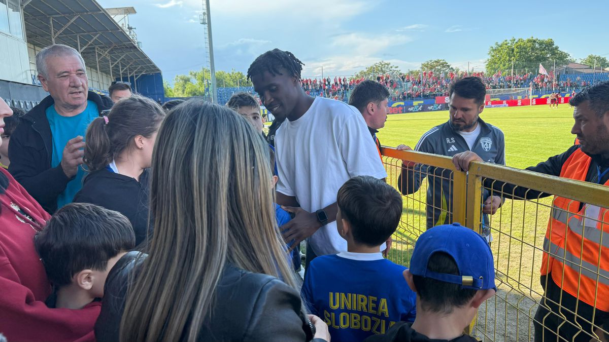 Proaspătul campion cu FCSB a mers la meciul de totul sau nimic din Superligă și a sărbătorit cu echipa câștigătoare!