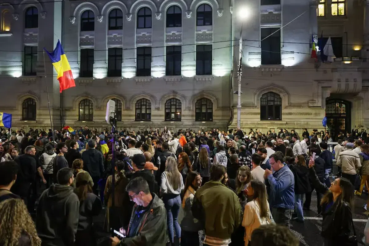 Primele imagini cu Nicușor Dan și George Simion, după apariția exit-poll-urilor