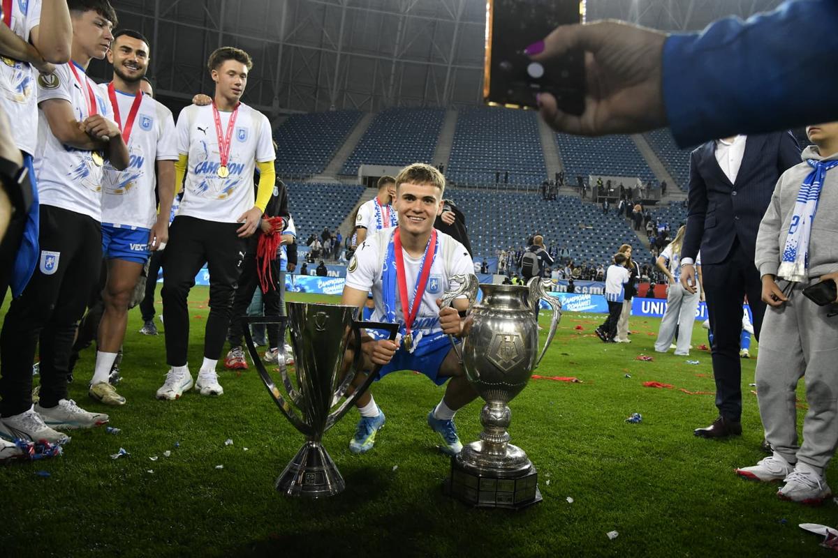 Universitatea Cluj vrea să facă primul transfer pentru cupele europene: unul dintre cei mai buni mijlocași din Superligă!