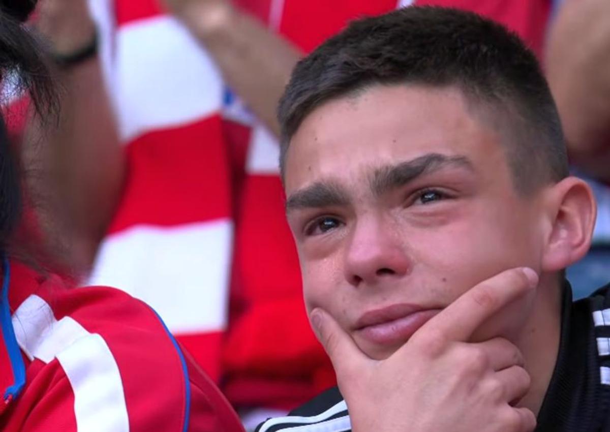 Atletico în lacrimi » Metropolitano și-a luat rămas bun de la legenda Antoine Griezmann: „Am greșit când am mers la Barcelona. Vă cer iertare”
