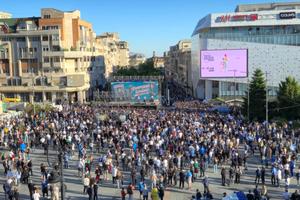 Craiova continuă sărbătoarea » A început turul orașului