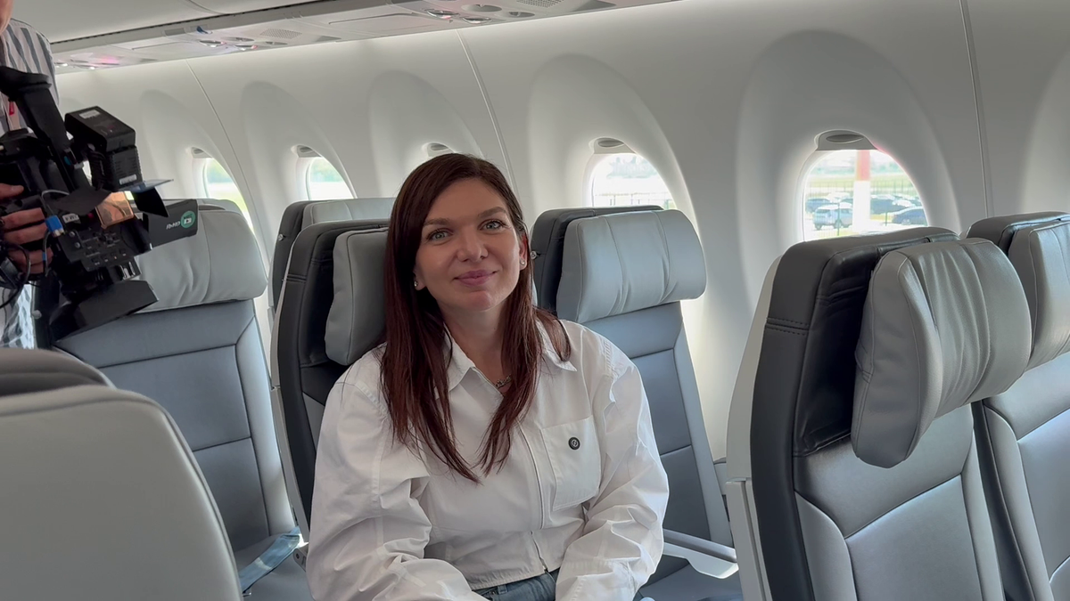Simona Halep a semnat! „Vreau cât mai multe vacanțe!”