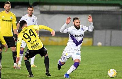 Universitatea Cluj vrea să facă primul transfer pentru cupele europene: unul dintre cei mai buni mijlocași din Superligă!