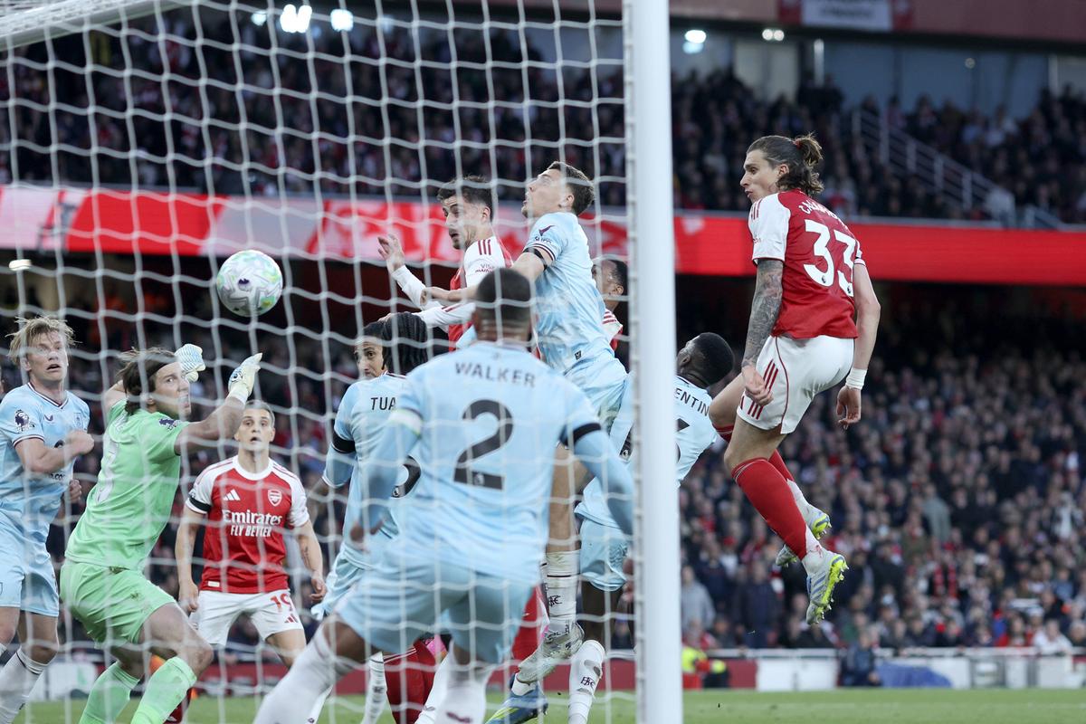 „Tunarii”, aproape de istorie: Arsenal câștigă la limită cu Burnley și poate fi campioană mâine!