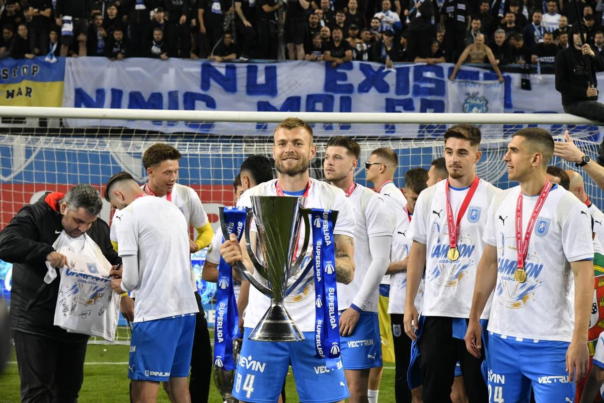 Universitatea Cluj vrea să facă primul transfer pentru cupele europene: unul dintre cei mai buni mijlocași din Superligă!