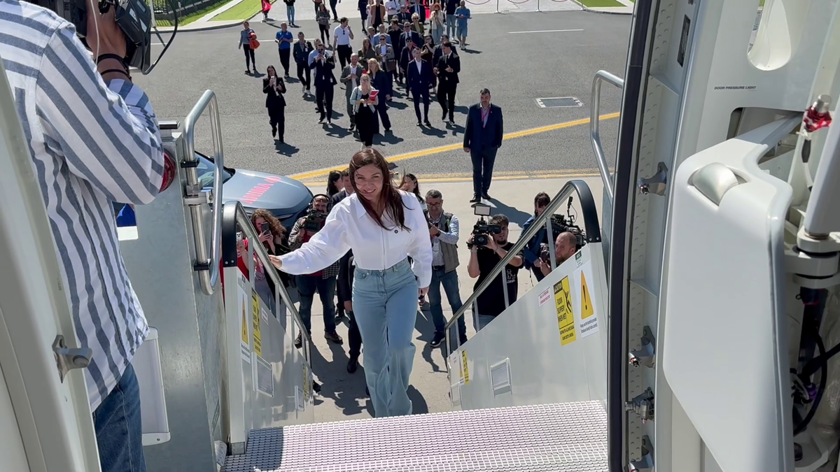 Simona Halep a semnat! „Vreau cât mai multe vacanțe!”
