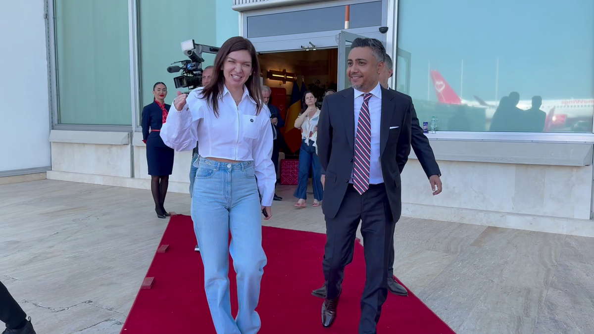 Simona Halep a semnat! „Vreau cât mai multe vacanțe!”