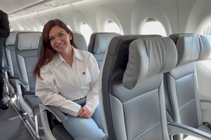 Simona Halep a semnat! „Vreau cât mai multe vacanțe. Acum zbor de plăcere”
