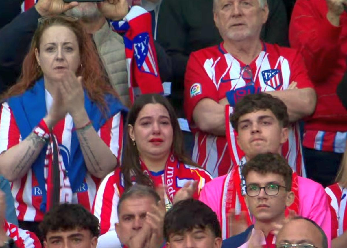 Atletico în lacrimi » Metropolitano și-a luat rămas bun de la legenda Antoine Griezmann: „Am greșit când am mers la Barcelona. Vă cer iertare”