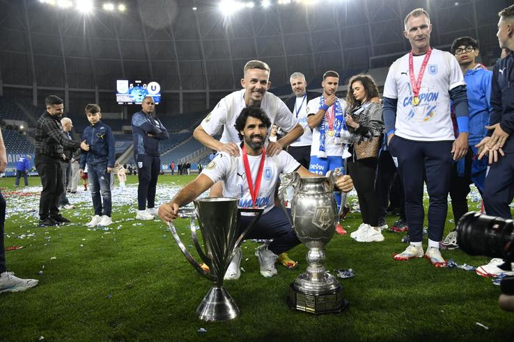 Nicușor Bancu, Filipe Coelho. Universitatea Craiova a câștigat titlul de campioană în Superligă. Foto: Cristi Preda (GSP.RO)