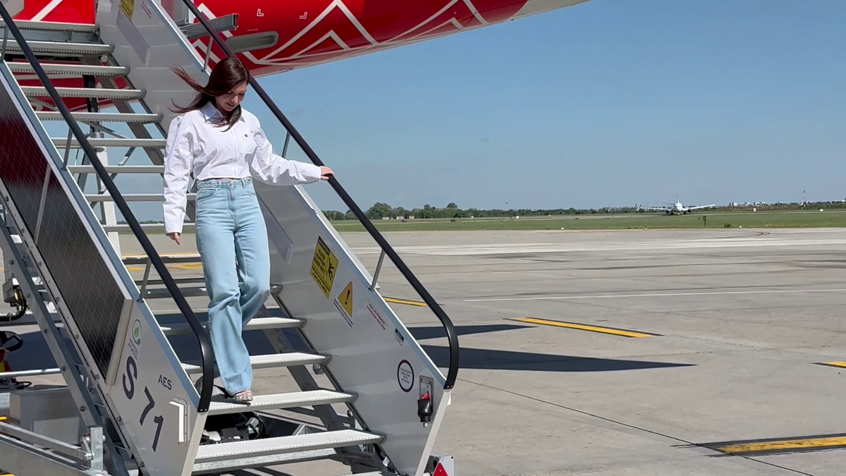 Simona Halep a semnat! „Vreau cât mai multe vacanțe!”