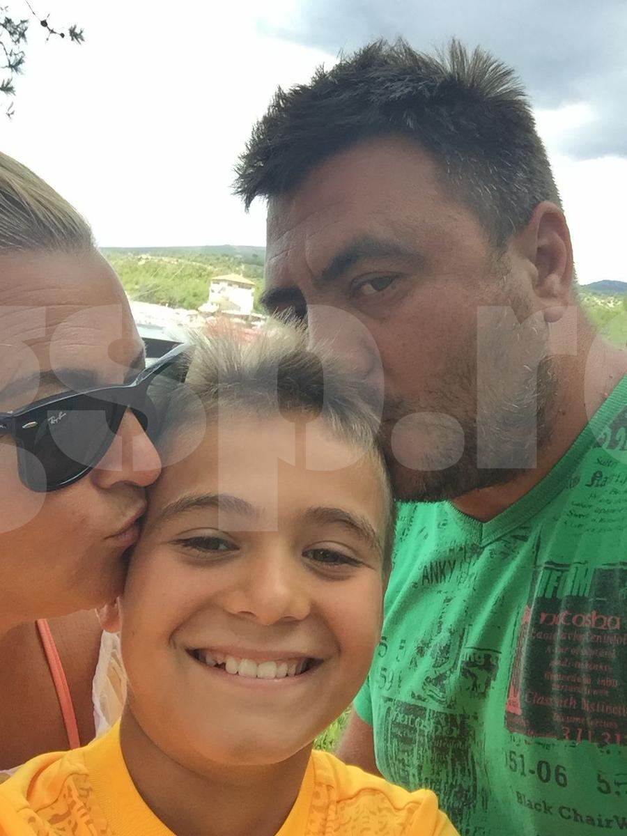 „S-a născut cu stea în frunte!” » Tatăl lui David Matei, mărturii spectaculoase după eventul Craiovei + Fotografia specială cu Hagi și promisiunea scrisă pe un șervețel