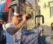 Craiova a sărbătorit titlul în centrul orașului » Bancu a ridicat trofeul în fața a 15.000 de oameni + Coelho și Cârțu, copleșiți de emoții