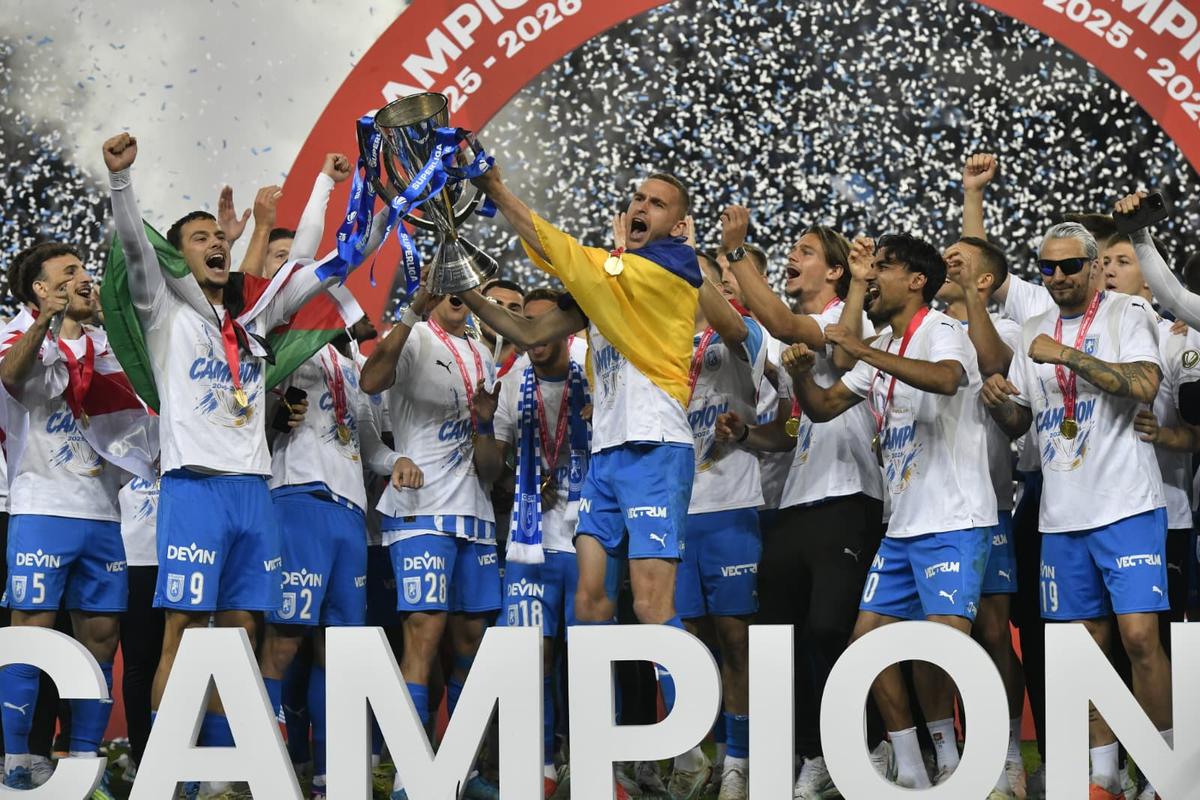 Universitatea Cluj vrea să facă primul transfer pentru cupele europene: unul dintre cei mai buni mijlocași din Superligă!