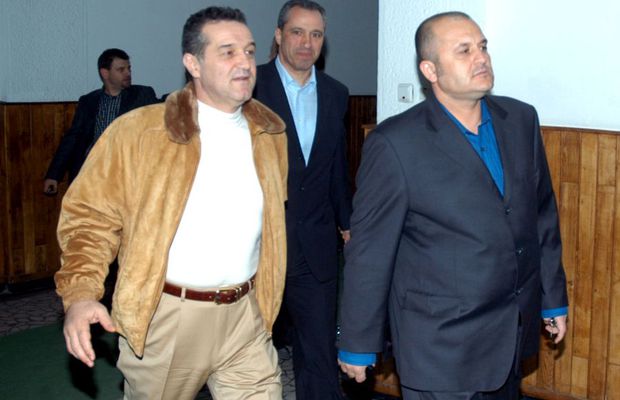 Show cu Becali și Adrian Mititelu în sala de judecată » Gigi a refuzat să jure pe Biblie: „Eu «calul» l-am luat”