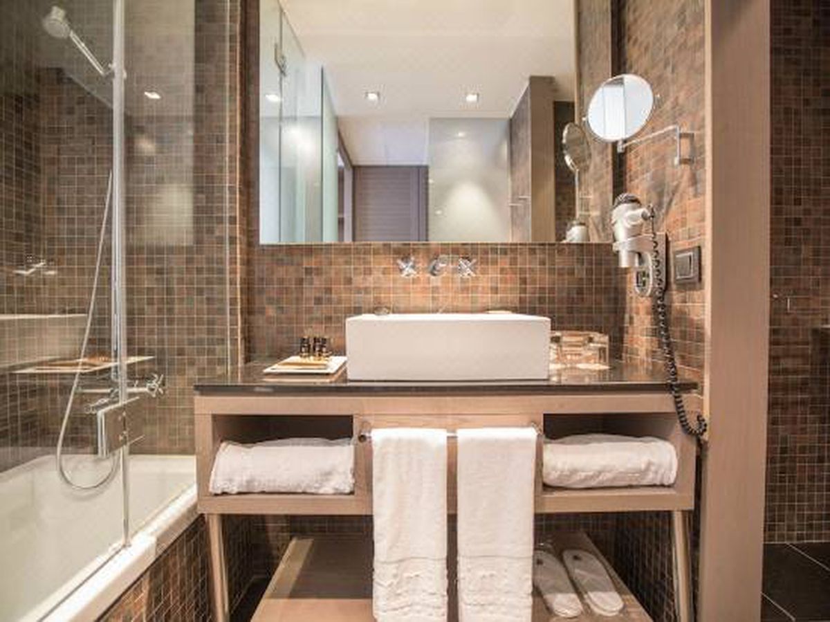 GALERIE FOTO Messi cumpără un hotel de lux în Pirinei » Se bate cu Cristiano Ronaldo pentru turiști