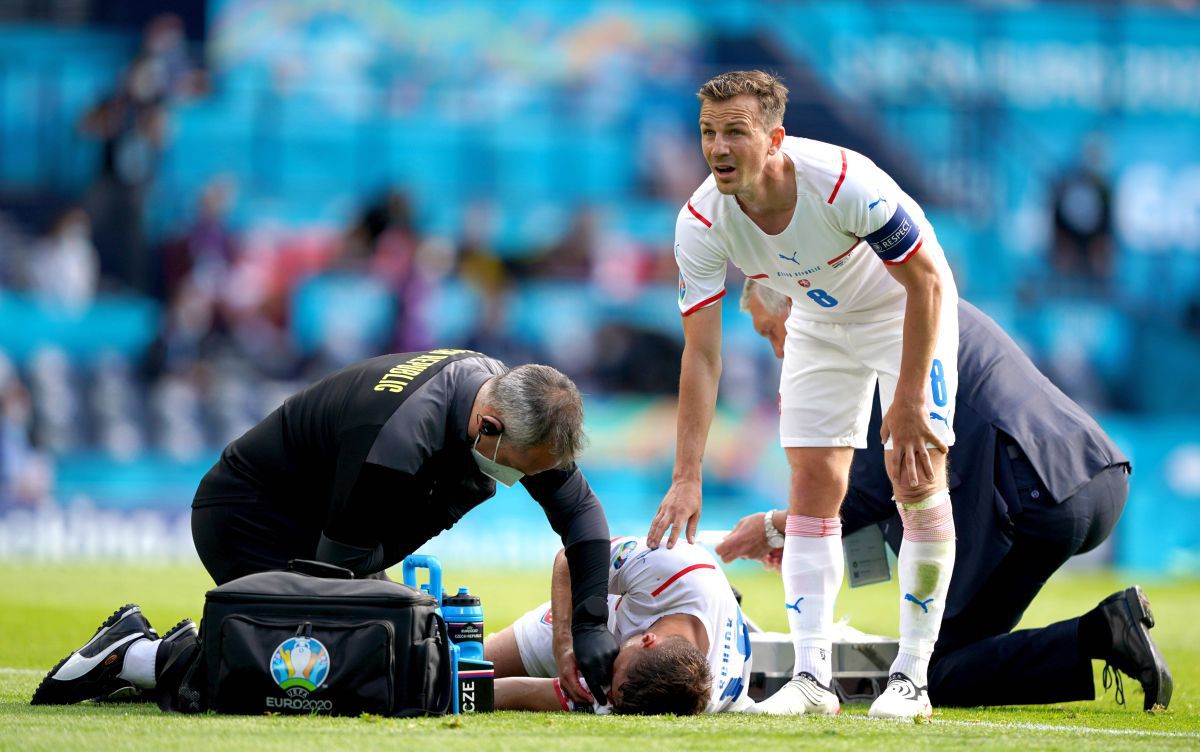 Sânge și sudoare-n iarbă! Năprasnicul Patrik Schick a oferit imaginea zilei la EURO 2020