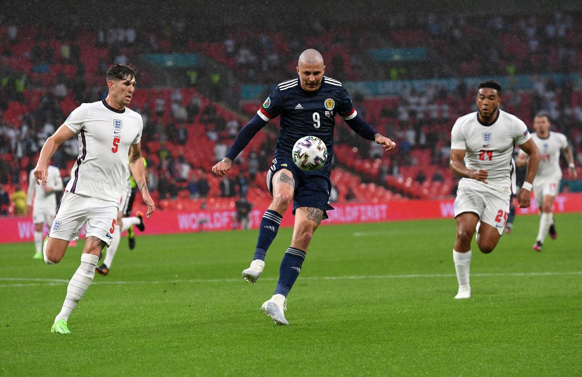 Victor Pițurcă l-a desființat pe Harry Kane: „Să fim serioși, sare mingea din el! Real Madrid se păcălea cu el”