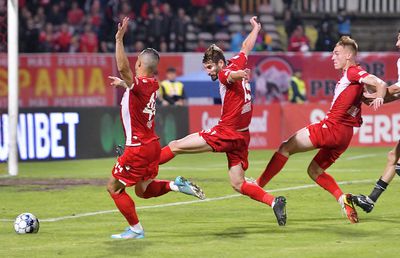 Nu a menajat pe nimeni » Negoiță, Uhrin și Mureșan, arătați cu degetul pentru dezastrul de la Dinamo