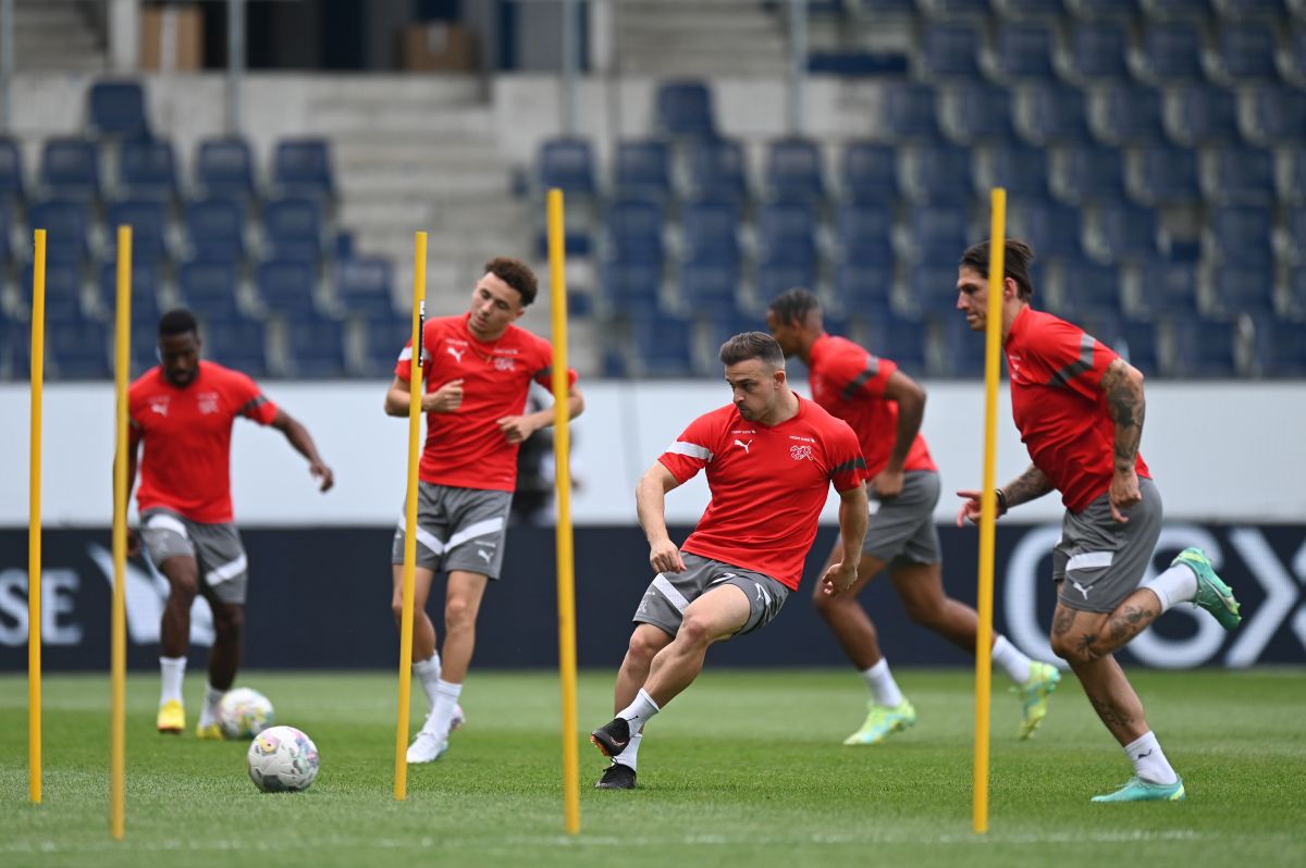 „Ne trebuia notar!” » Iordănescu ar fi vrut să-l convoace de urgență pe campionul cu Farul, dar nu a putut: „A fost o problemă de procedură”