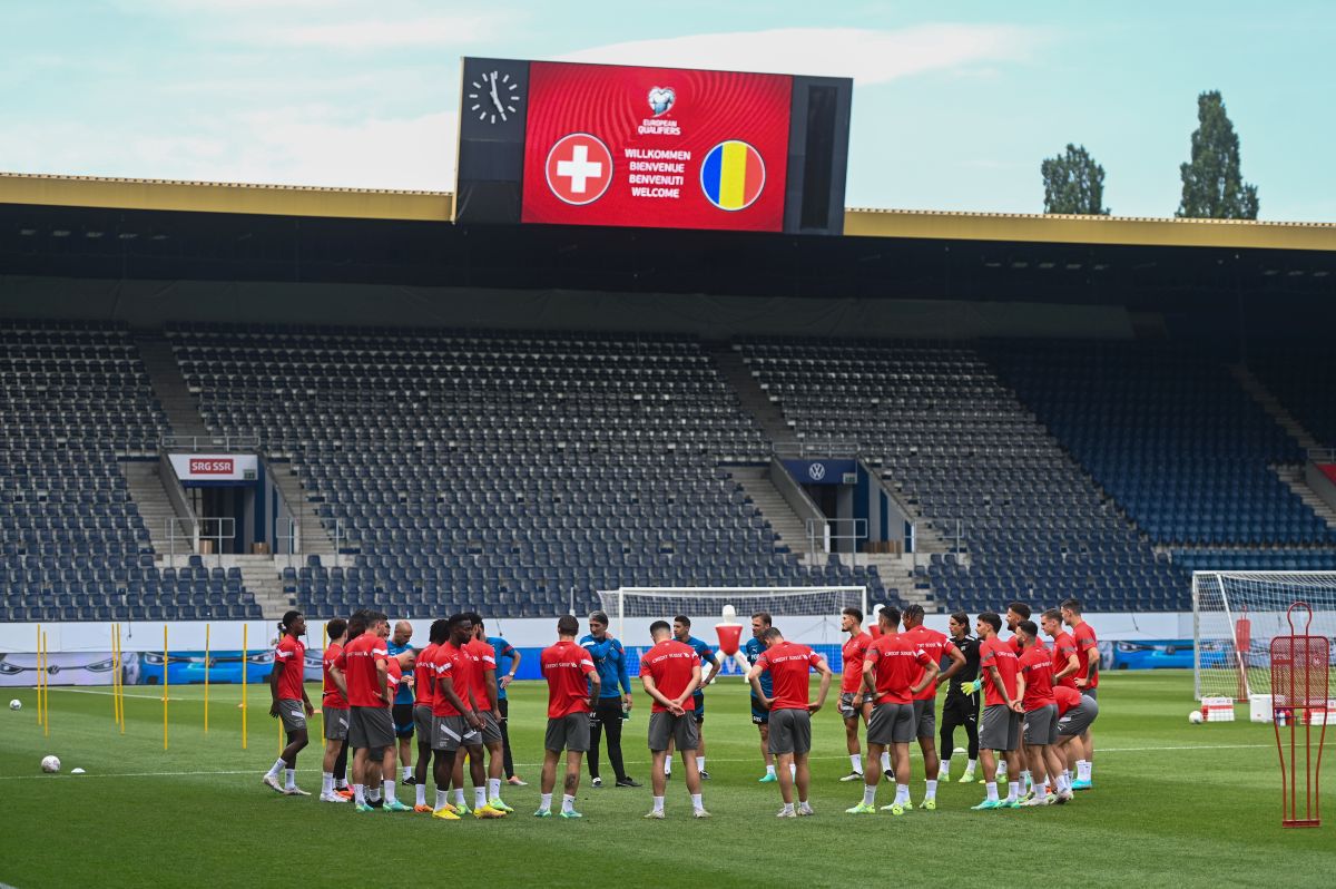 Antrenament și conferință Elveția înainte de meciul cu România