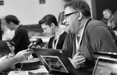 Un jurnalist a decedat, după ce i s-a făcut rău în finala Ligii Campionilor dintre Magdeburg și Kielce