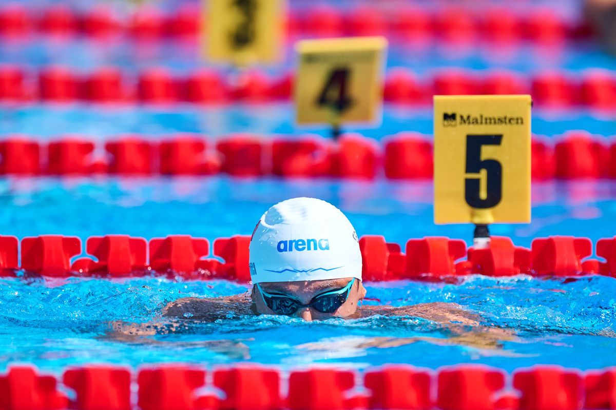 David Popovici s-a calificat cu primul timp în finala probei de 100 metri liber la Campionatele Europene de la Belgrad