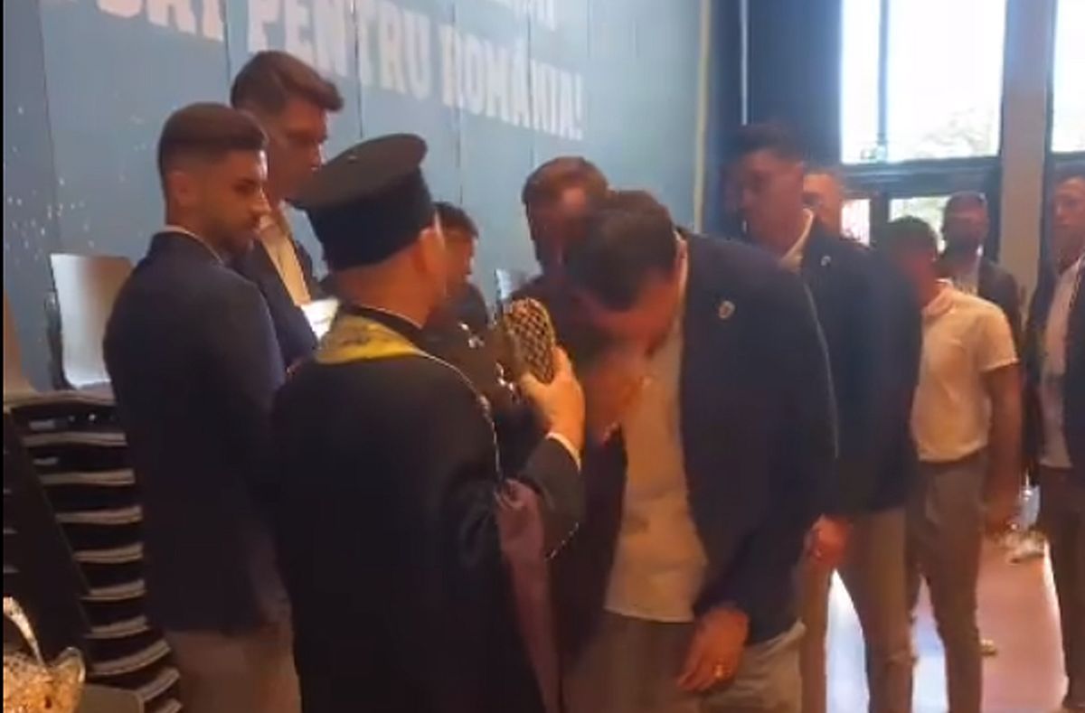 Edi Iordănescu și jucătorii României au făcut o vizită neașteptată înainte de duelul cu Ucraina. Imaginile de suflet care au apărut acum