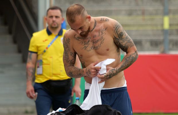 Antrenament în formulă restrânsă și pe caniculă în Germania » Cum s-au pregătit „tricolorii” după primul meci la EURO