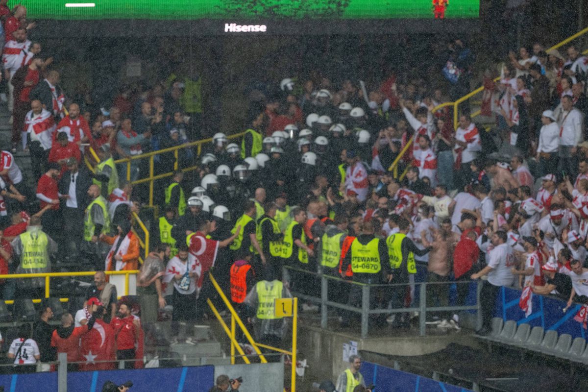 Bătaie la Turcia - Georgia