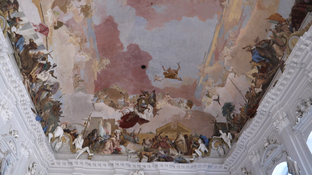 Pe urmele lui Napoleon » Dormitorul lui Bonaparte din palatul somptuos din Wurzburg, păstrat în starea lui originală