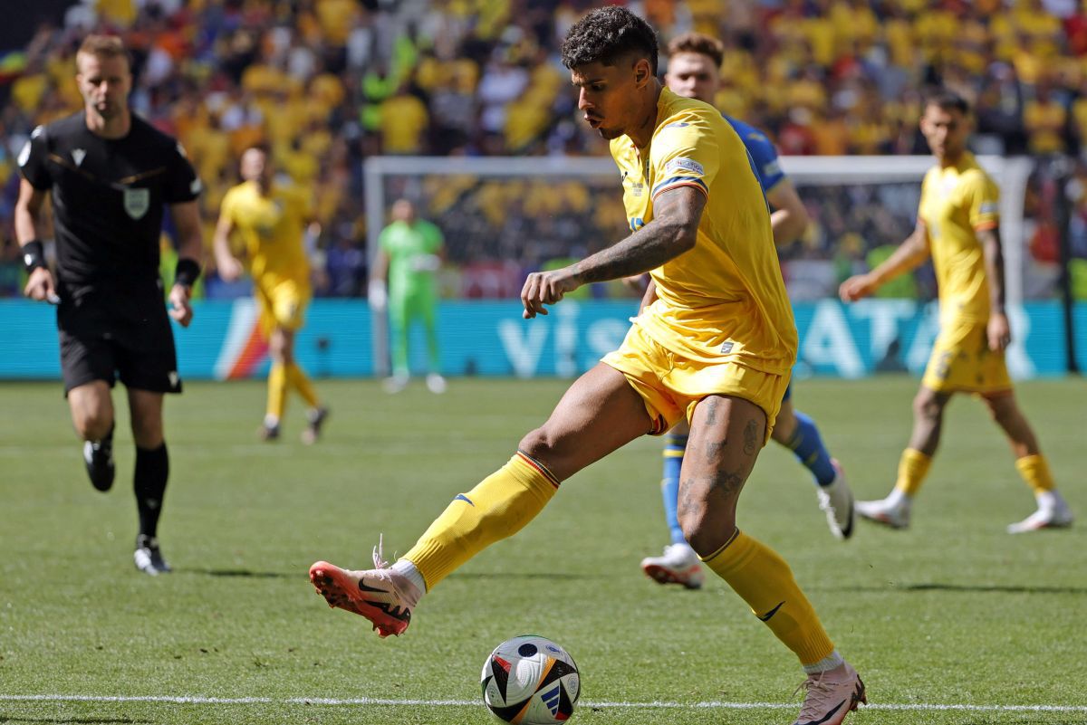 Prezent la EURO, Florinel Coman a fost întrebat despre plecarea de la FCSB: „Nu am semnal”