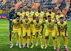 Petrolul Ploiești, aproape de transferul unui atacant cu peste 50 de goluri în Superligă! Vârful se antrenează alături de „lupii galbeni”
