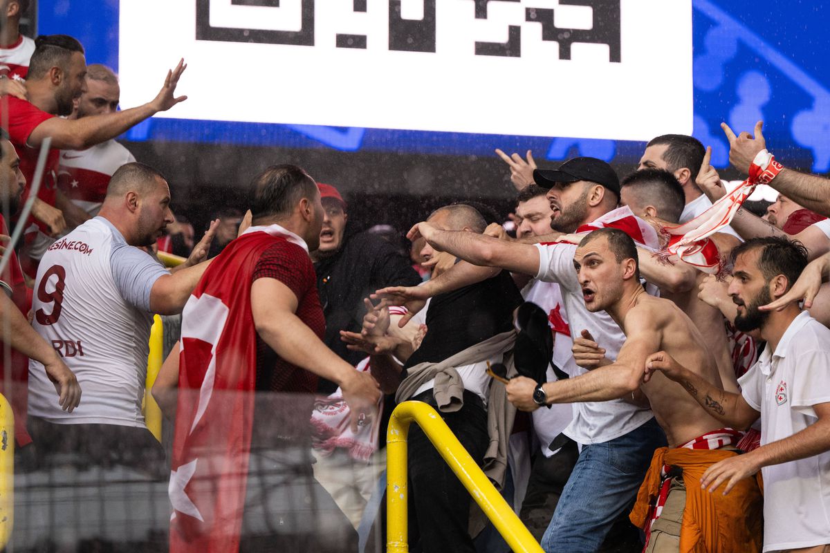 Bătaie la Turcia - Georgia