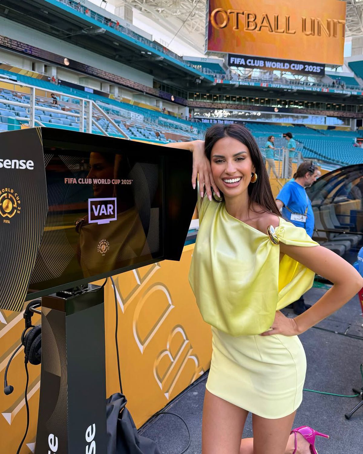 Eleonora a atras toate privirile la Campionatul Mondial al Cluburilor