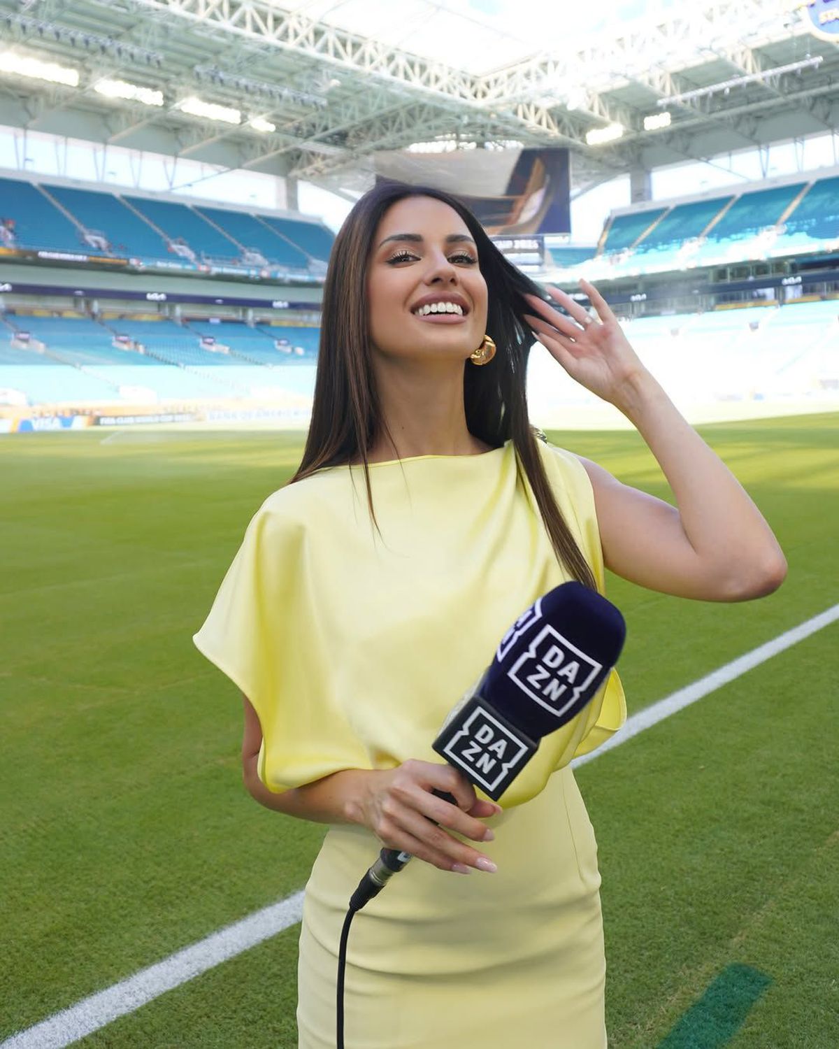 Eleonora a atras toate privirile la Campionatul Mondial al Cluburilor