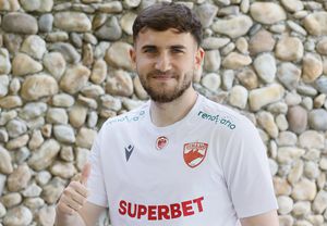 Titularul lui Dinamo nu se teme că i-ar putea sosi un rival cu nume: „Sper ca eu să rămân #1” + Ce spune de neconvocarea la EURO, plecarea lui Politic și obiectivul pentru noul sezon