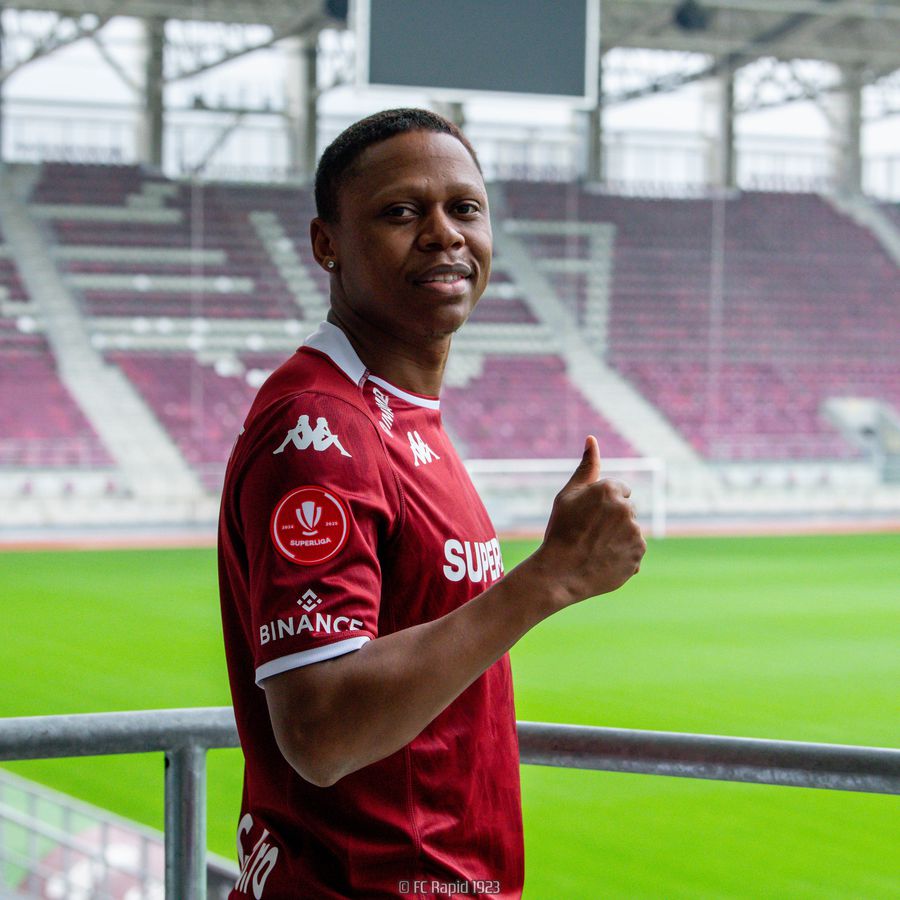 Clinton N'Jie e OUT de la Rapid. FOTO: Facebook @FC Rapid 1923 Inevitabilul s-a produs: adus ca o vedetă, e OUT de la Rapid: „Mult succes!”