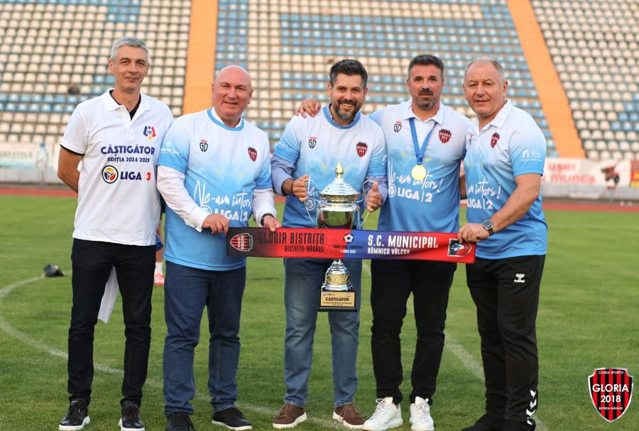 Cristi Pustai, confirmat la Gloria Bistrița! Vești despre stadion, dreptul de promovare și palmares