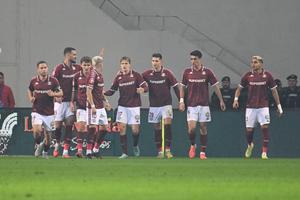Despărțire oficială la Rapid » „Mulțumim și mult succes!” + mesajul transmis de jucător după transfer