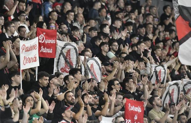 PCH, comunicat violent după ce Dinamo le-a propus grevă japoneză: „Lăsați nemulțumirea să se manifeste natural” » Încheiere macabră