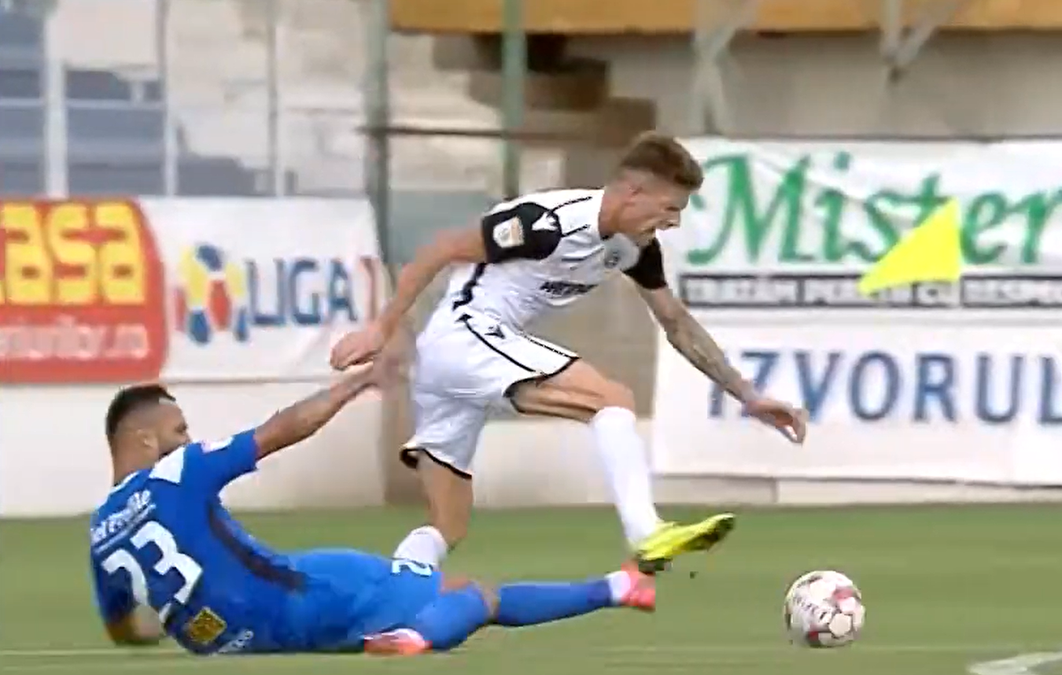 Ioan Andone acuză arbitrajul după înfrângerea lui FC Voluntari: „«Roșu» direct. Putea să-i rupă piciorul”