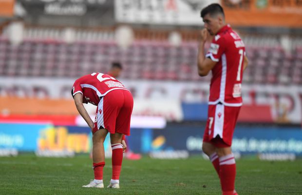 DINAMO. „Are dureri de cap și îl doare carnea” »  Veste îngrijorătoare despre starea unui dinamovist infectat cu COVID-19