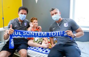 Gică Popescu și Tiberiu Curt, în vizită la Secția de Pediatrie a Spitalului Județean din Arad. Copiii au primit cadouri