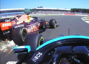 Incident incredibil în Marele Premiu de la Silverstone! Rivalii Hamilton și Verstappen s-au ciocnit în primul tur: liderul, OUT din cursă