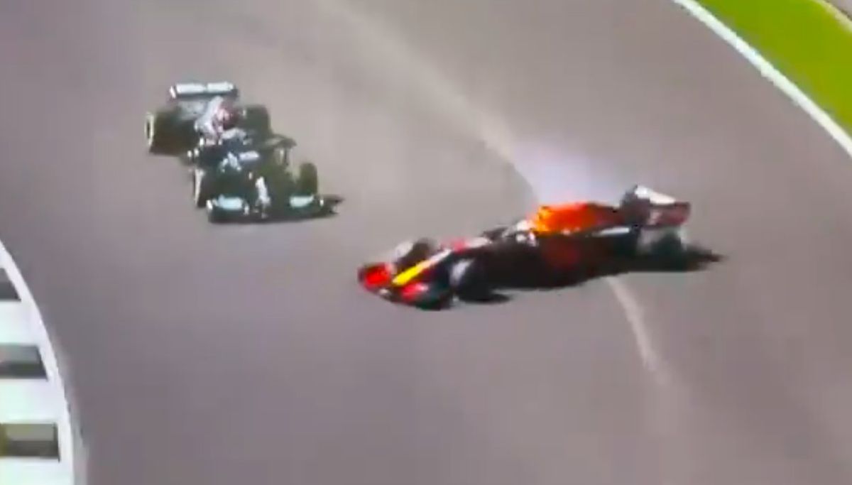 Hamilton a revenit incredibil după ciocnirea cu Verstappen! A 8-a victorie din carieră la Silverstone