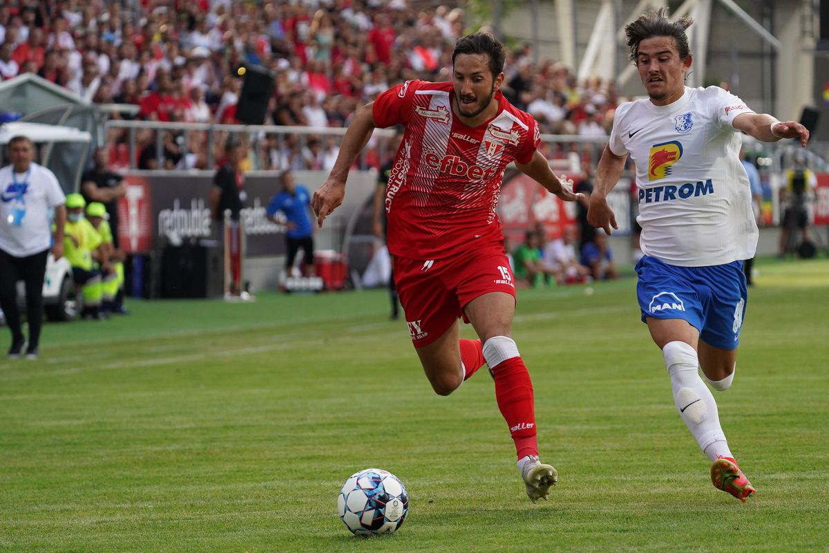 UTA - Farul 0-0 » Mai multă luptă decât fotbal » Echipa lui Hagi a jucat în 9 pe final