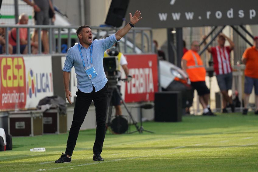 UTA și Farul au remizat, scor 0-0, în prima etapă din Liga 1. Laszlo Balint (42 de ani) a fost mulțumit de prestația elevilor săi și de atmosfera din tribune.