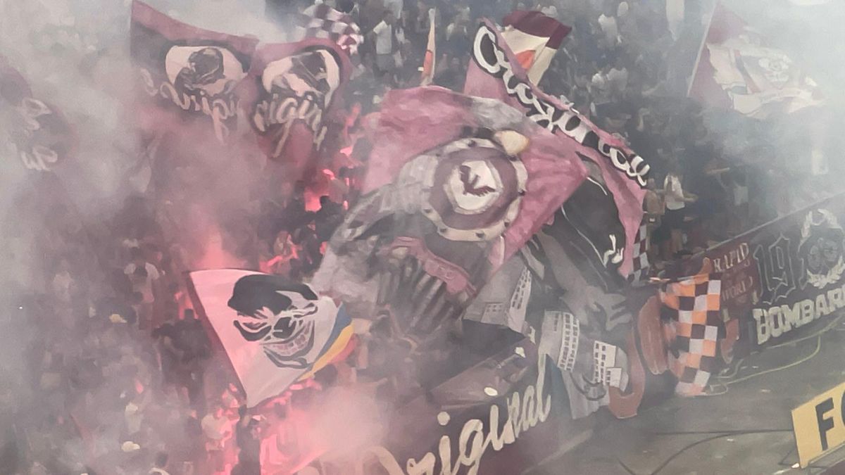 Rapidiștii au sărbătorit cu fanii prima victorie de la revenirea în Liga 1 » Momente speciale cu Cristi Săpunaru